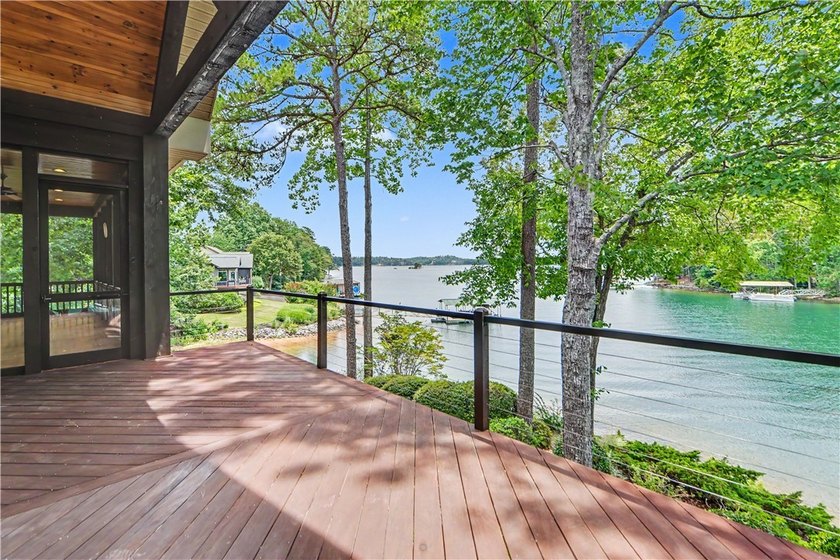 The Keowee Life awaits you at 3 Horizon Pointe. This luxury home - photo 11