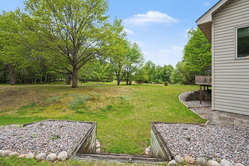 Immaculate walkout rambler nestled on 2 secluded acres in East - photo 23