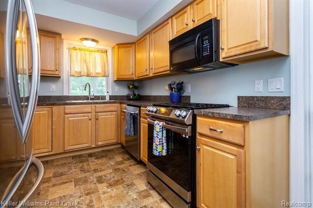 ***Open house Sunday July 19 1:00 - 3:00 pm ***Beautiful - photo 21
