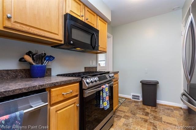 ***Open house Sunday July 19 1:00 - 3:00 pm ***Beautiful - photo 23