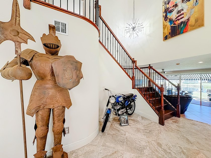 Spectacular 4 bedroom 3 full bath LAKE VIEW home in the - photo 13