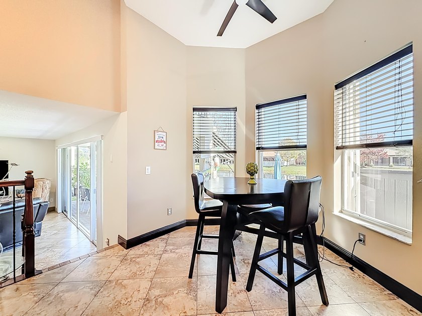 Spectacular 4 bedroom 3 full bath LAKE VIEW home in the - photo 26