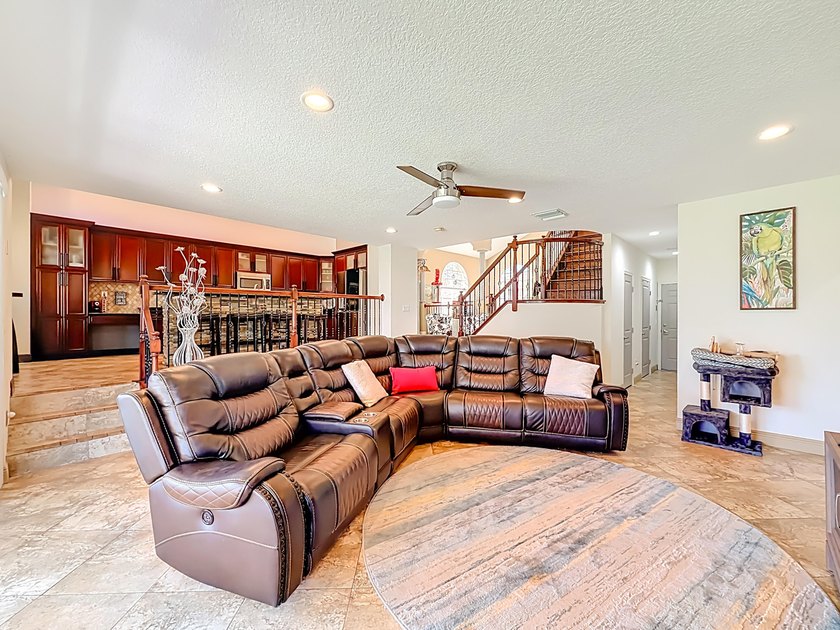Spectacular 4 bedroom 3 full bath LAKE VIEW home in the - photo 30