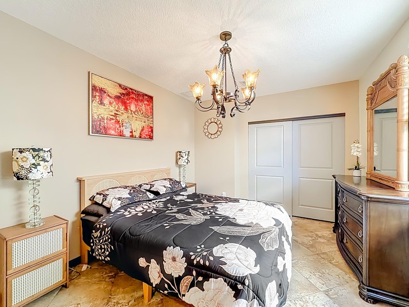 Spectacular 4 bedroom 3 full bath LAKE VIEW home in the - photo 49
