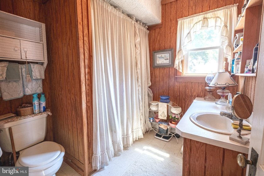 WATERFRONT RETREAT: Unique Opportunity to Own 2-Story Colonial - photo 31