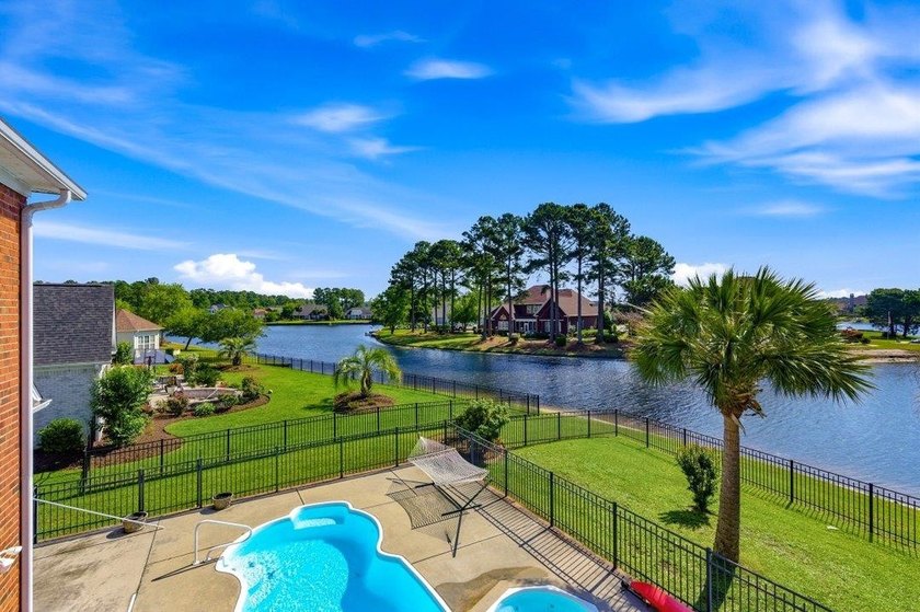 Luxury Waterfront Living with Private Pool in Plantation Lakes! - photo 32