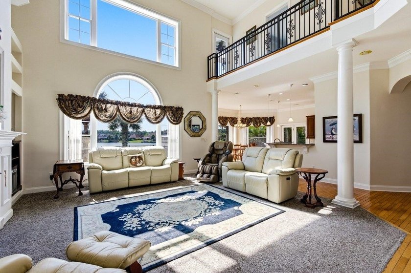 Luxury Waterfront Living with Private Pool in Plantation Lakes! - photo 42