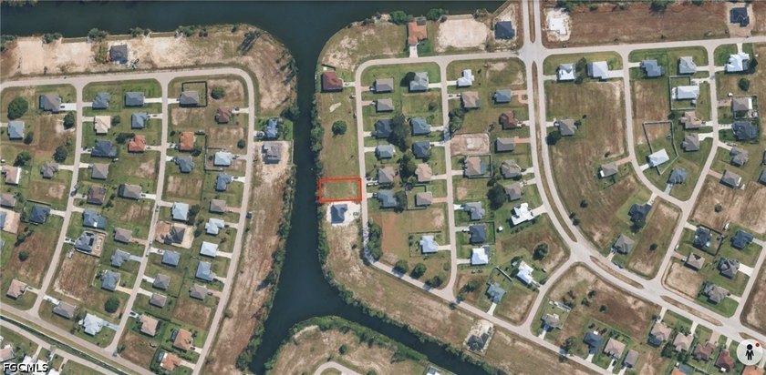 Price To Sell! Rare opportunity to own a beautiful freshwater - photo 4