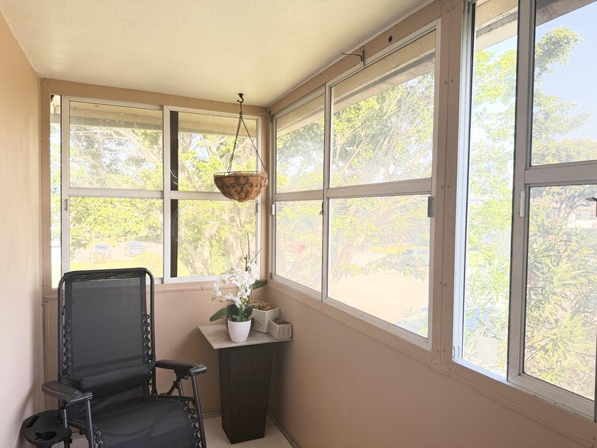 Beautifully updated furnished 1 bedroom, 1.5 bath condo located - photo 16