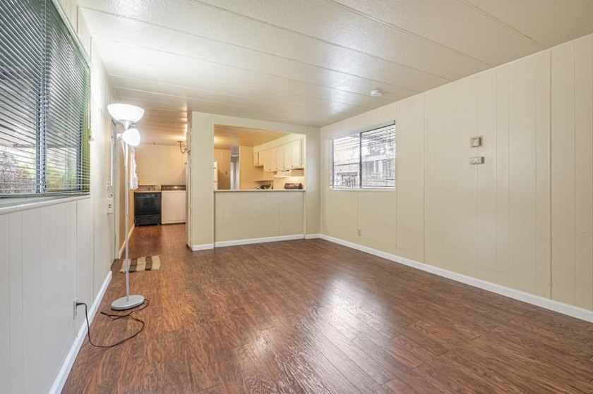 This well-maintained home presents a fantastic opportunity to - photo 10