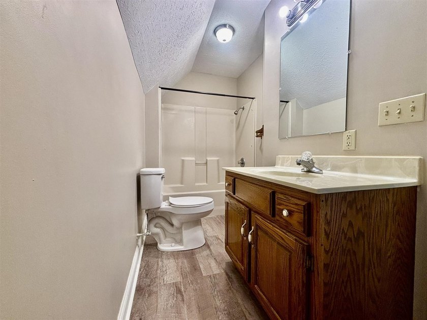 If You are looking for a Spacious Home with a nice open Floor - photo 20