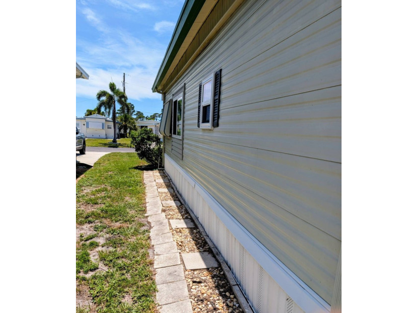 8515 US Highway 41 N lot 145 located in Winterset Mobile Home - photo 3