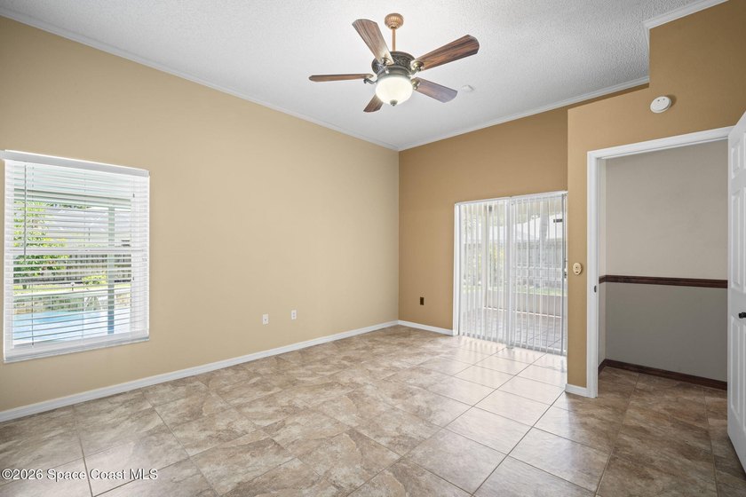 Pool Home + Cul-de-Sac + Oversized Lot! Welcome to this well - photo 24