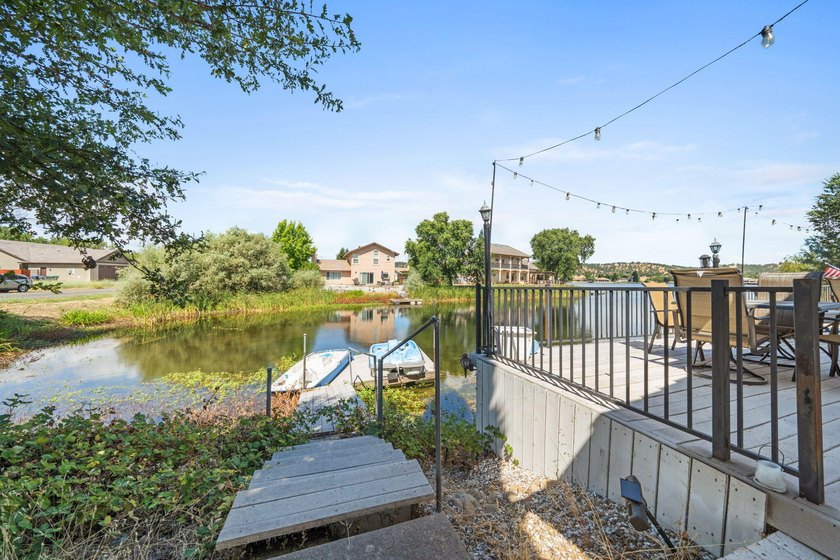 Enjoy waterfront living in the gated community of Lake - photo 29