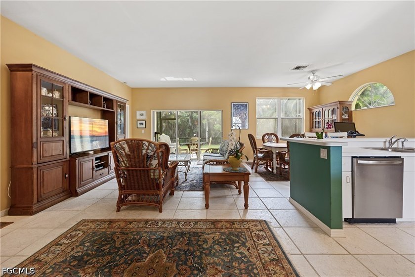 Welcome to paradise in the highly sought-after community of - photo 4
