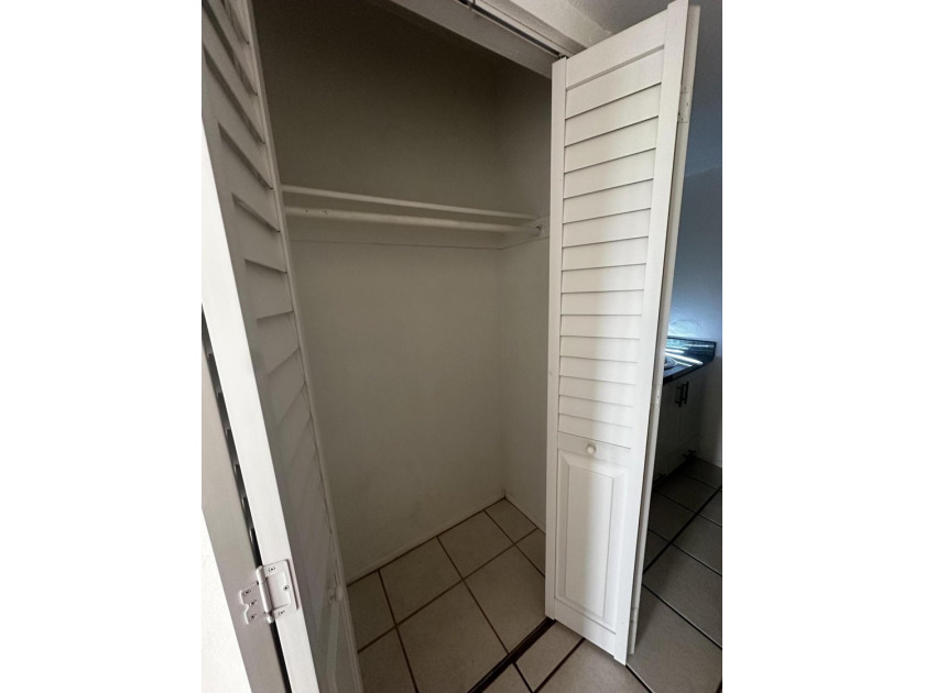 Welcome to this charming 1-bedroom, 1-bath condo offering the - photo 10