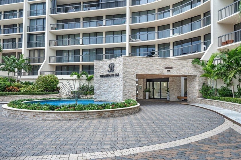 Ocean views and ALL ASSESSMENTS PAID. This high-floor - photo 2