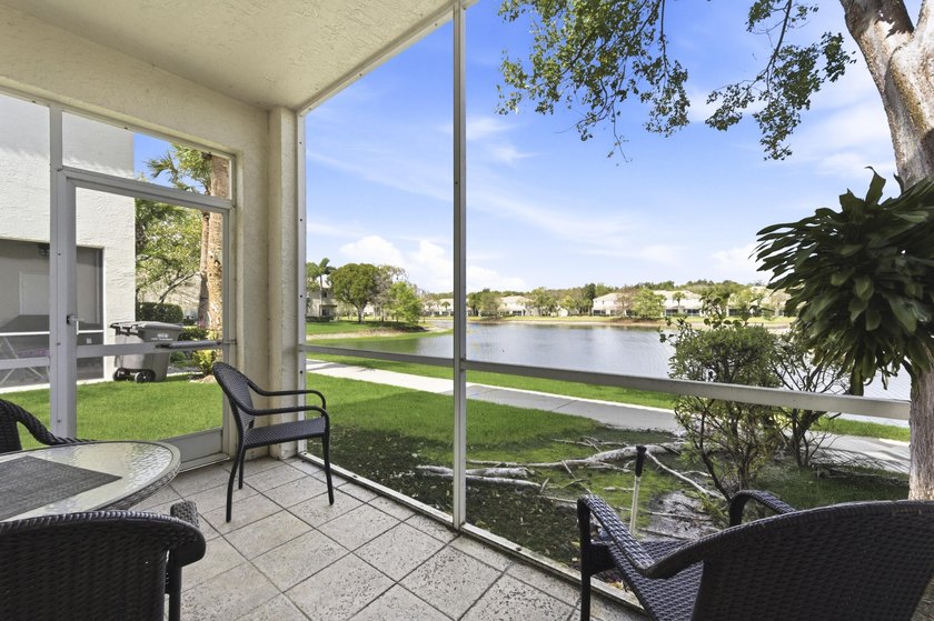 Beautiful two-story corner townhouse offering two bedrooms and - photo 13
