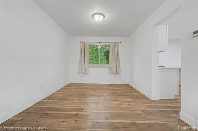 Welcome home to this beautiful 4 bedroom, 1.5 bathroom, 2-story - photo 8