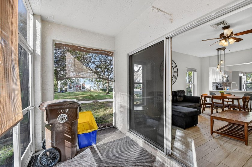 Updated and impeccable end unit townhouse in the highly sought - photo 20