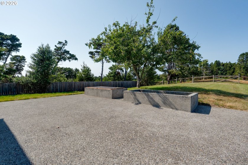 This incredible residence sits on an extremely private 1.67 acre - photo 36