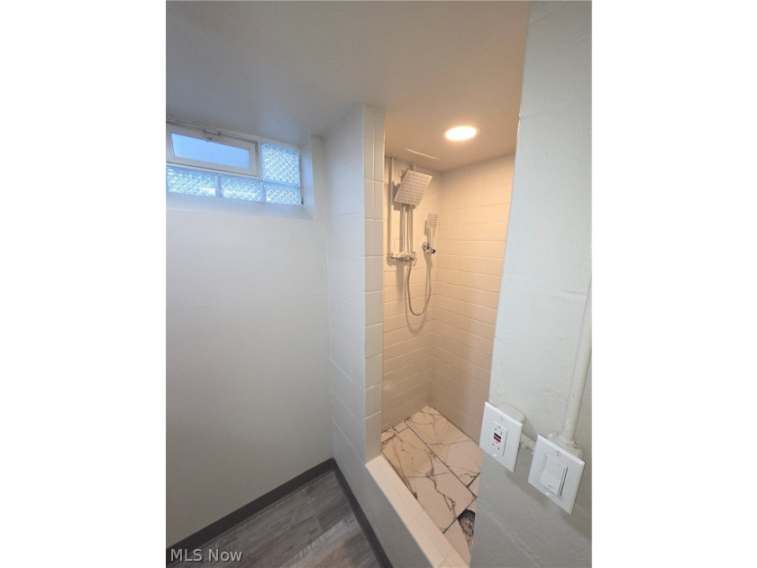Come see this beautiful home that has been well maintained and - photo 15