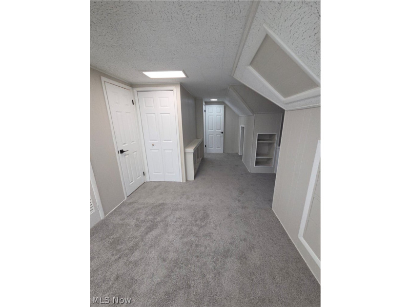 Come see this beautiful home that has been well maintained and - photo 19