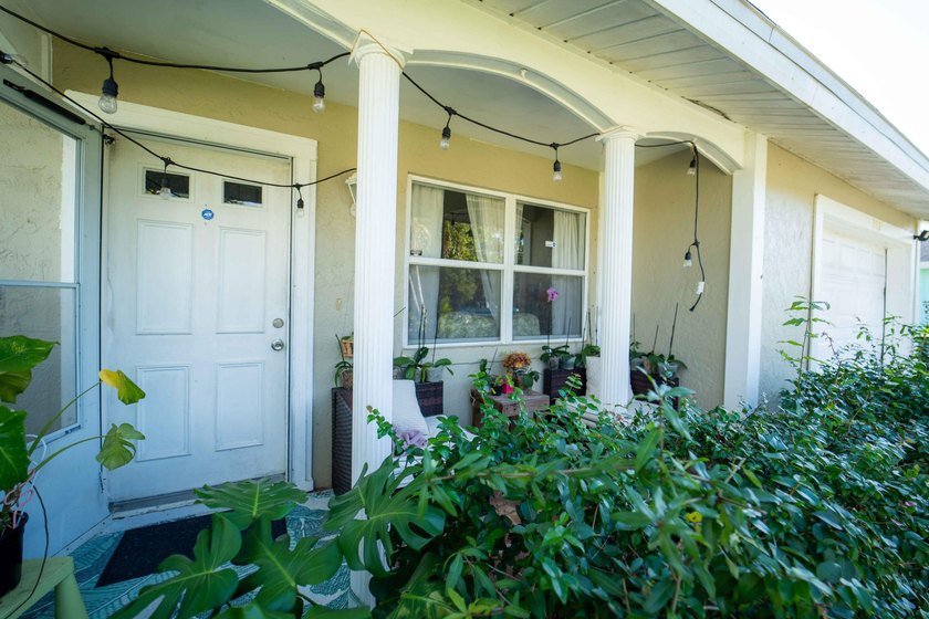 Sale is subject to third-party lender approval of price and - photo 17