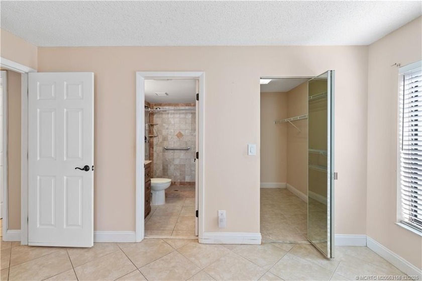 Welcome to this charming 3-bedroom, 2-bath home in a desirable - photo 21