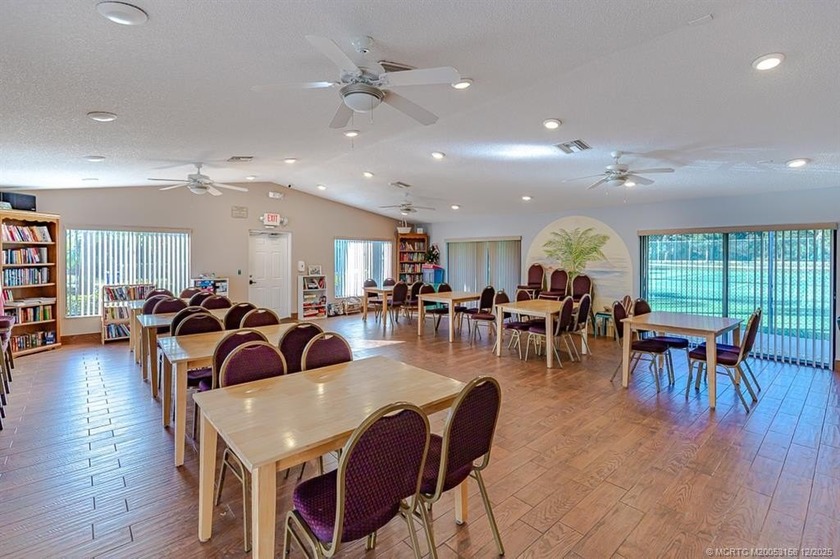 Welcome to this charming 3-bedroom, 2-bath home in a desirable - photo 31