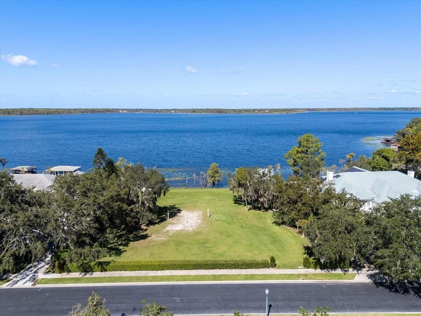 Under contract-accepting backup offers. Pre-Construction. To be - photo 11