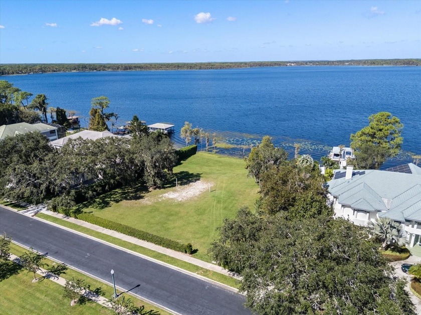 Under contract-accepting backup offers. Pre-Construction. To be - photo 13