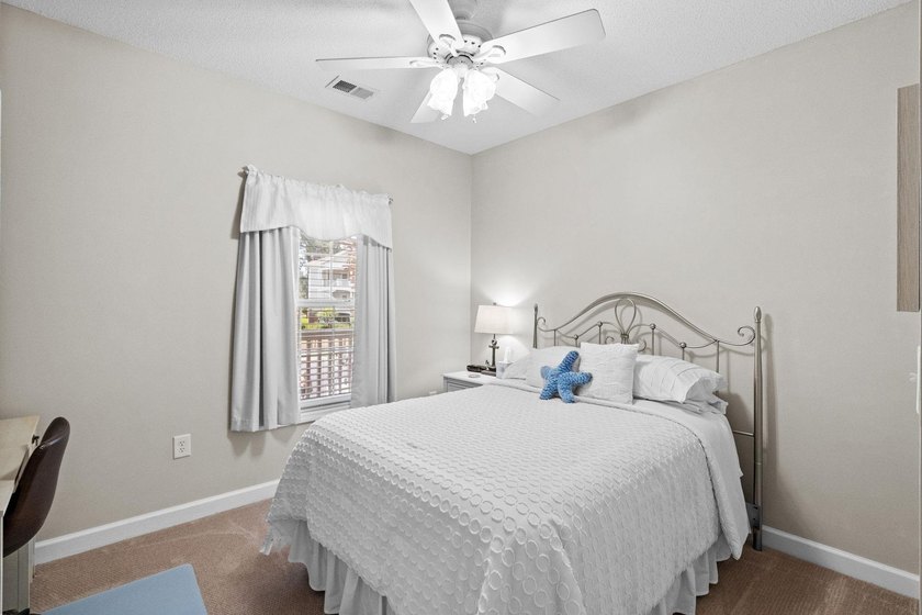 Meticulously maintained and beautifully updated, this 2BR/2BA - photo 30
