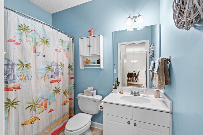 Meticulously maintained and beautifully updated, this 2BR/2BA - photo 32