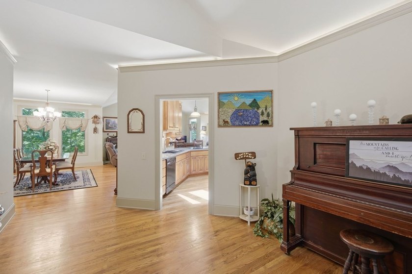 Just three minutes from Big Canoe's North Gate and located in - photo 7
