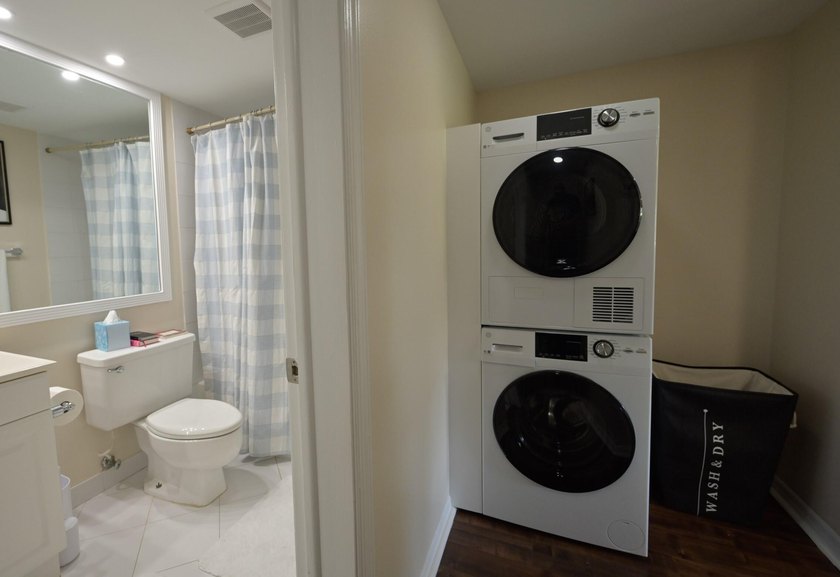 Welcome to this charming one-bedroom, one-bathroom condominium - photo 13