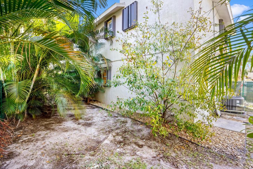 Welcome to Lost Villas, a well-maintained 2-story home offering - photo 26