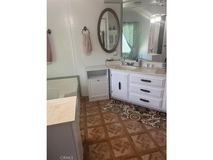 WELCOME TO THIS BEAUTIFULLY WELL MAINTAINED 2 BEDROOMS AND 2 - photo 8