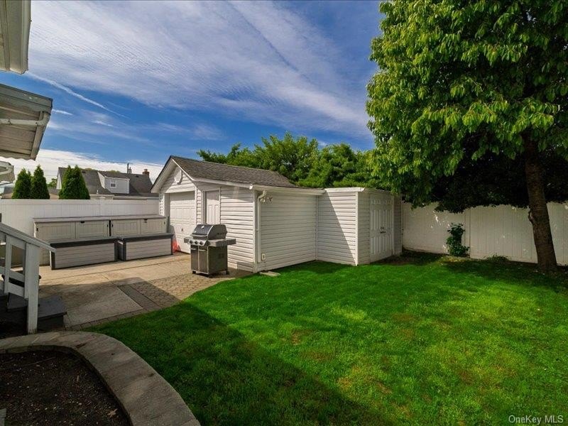 Introducing 2864 Saint John's Road, a beautifully updated 3/4 - photo 35
