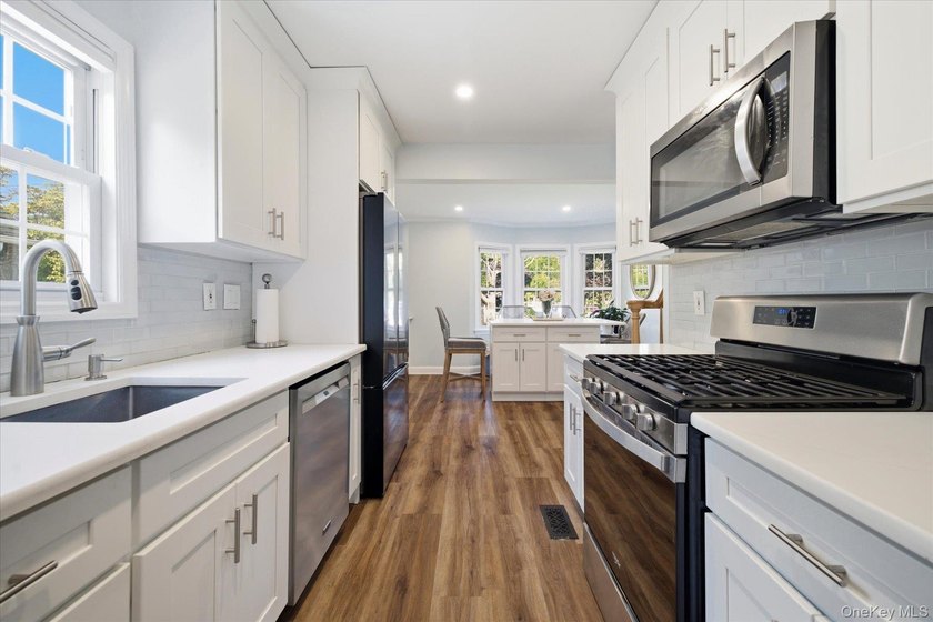 Introducing 2445 Columbus Avenue, a beautifully appointed - photo 12