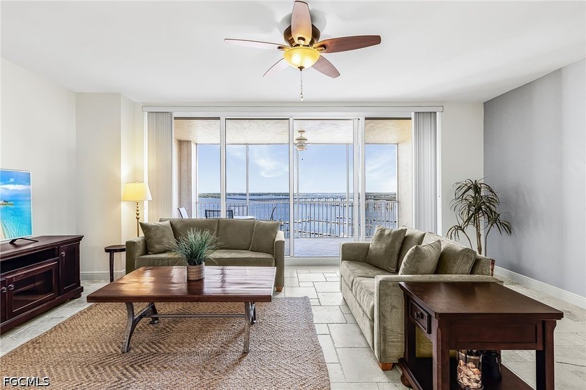 Welcome to High Point Place in sunny &amp; vibrant Fort Myers! Unit - photo 4