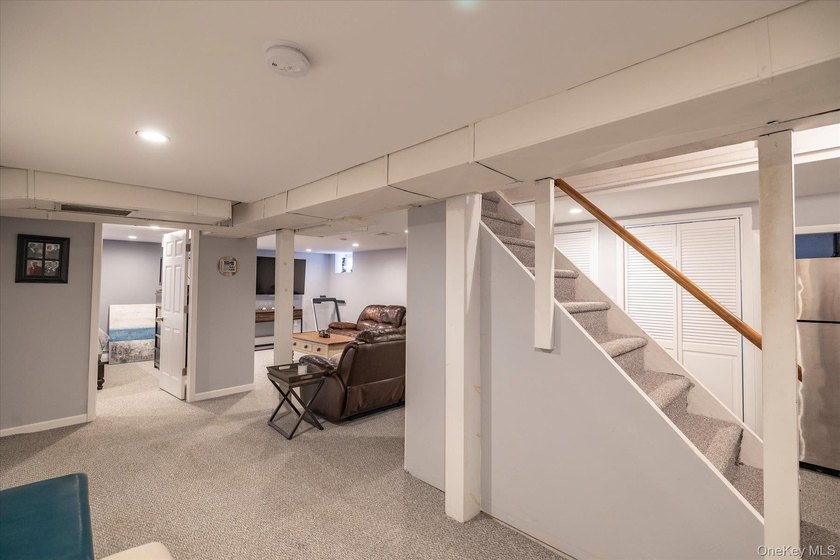 Introducing 2445 Columbus Avenue, a beautifully appointed - photo 29