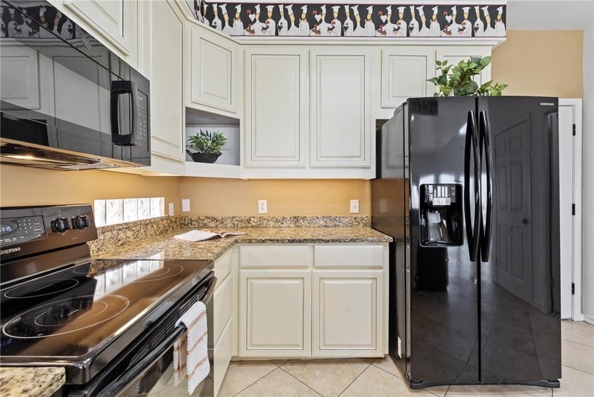 NEW PRICE, SELLER SAYS BRING OFFERS! Here's your chance to own a - photo 15