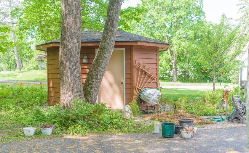 So much to say about this stunning YR home on Mille Lacs. The - photo 14