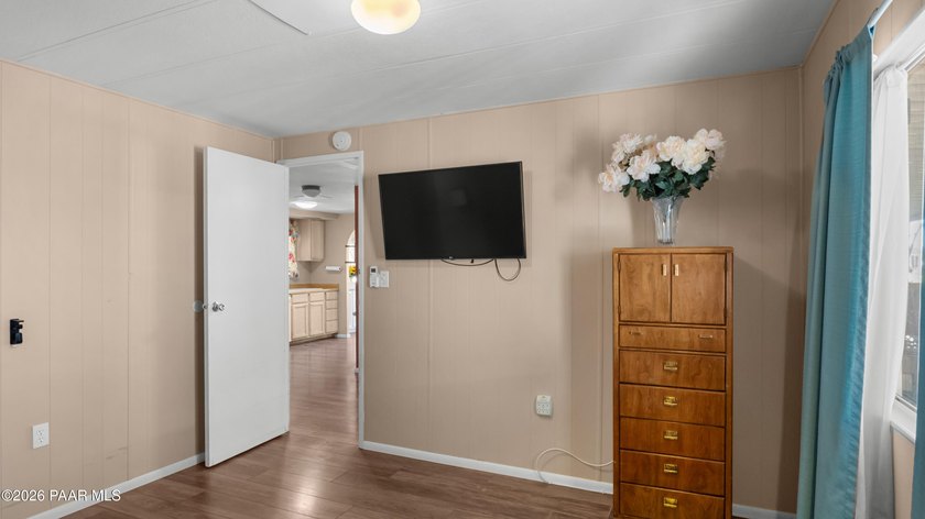 Welcome home to this charming 2-bedroom, 2-bath doublewide - photo 23