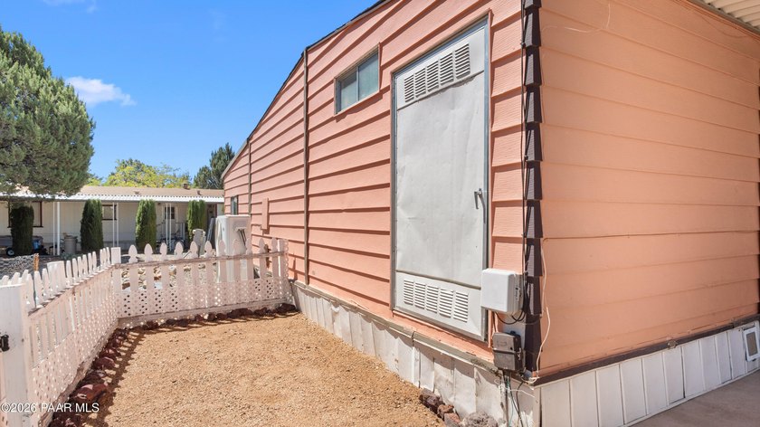 Welcome home to this charming 2-bedroom, 2-bath doublewide - photo 26