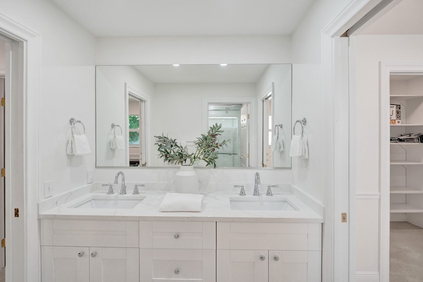Welcome to 2401 NW 39th St! Situated in the highly sought-after - photo 38