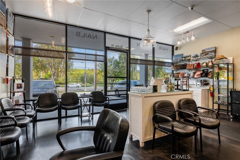 This salon allows the perfect opportunity for the next operator - photo 7