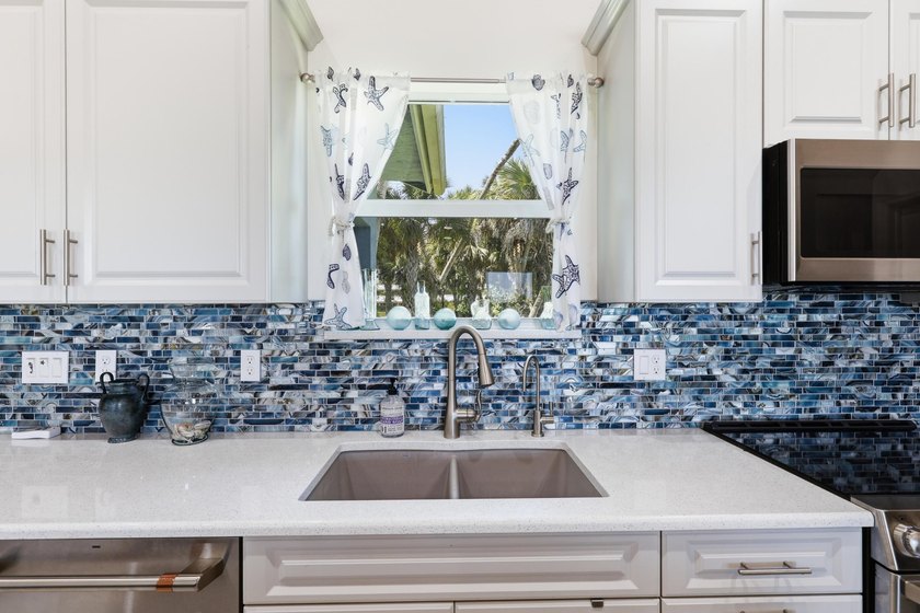 Welcome to your private oasis!! Built in 2022, this spectacular - photo 14