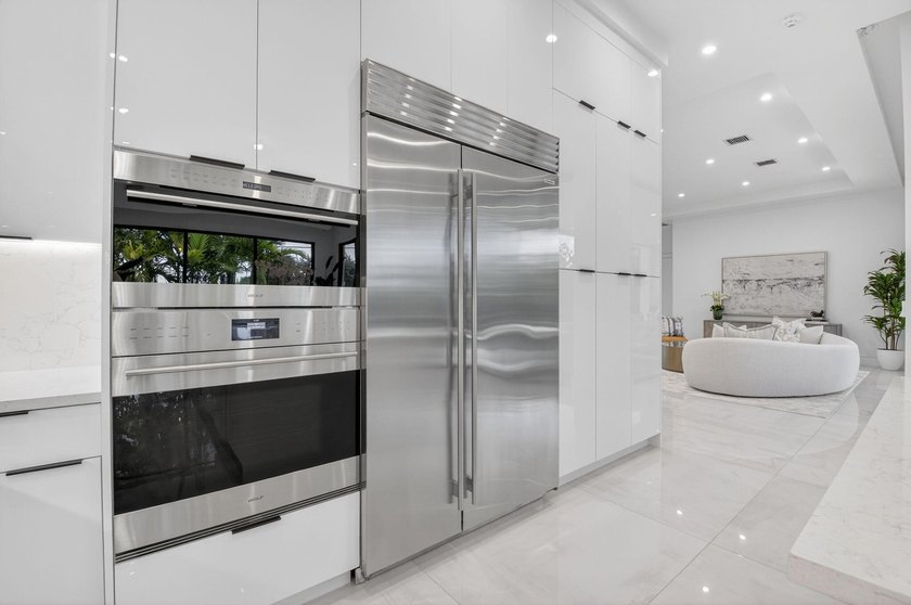 A rare opportunity to own a brand-new luxury 5 bedroom 5 1/2 - photo 32